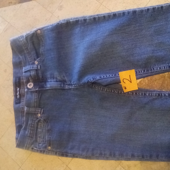 JORDACHE BootCut Girls size 10 - Picture 3 of 7